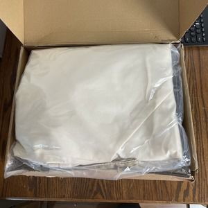 Kids Play Tent With Top Window 48”x40”x52”high Pompom Garland And Star Lights